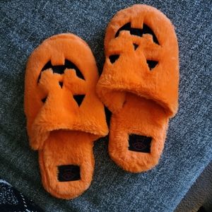 Strangecult pumpkin slippers SOLD